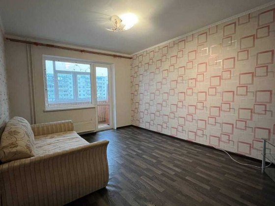Продаж 2-кімнатної квартири з ремонтом | єВідновлення + Суми