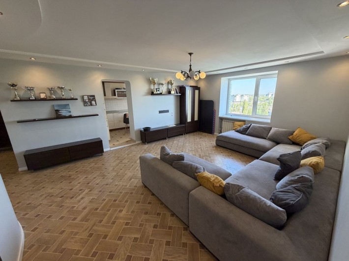 Продам 3 ком р-н Рокоссовского Голливуд Є-відновлення - фото 1