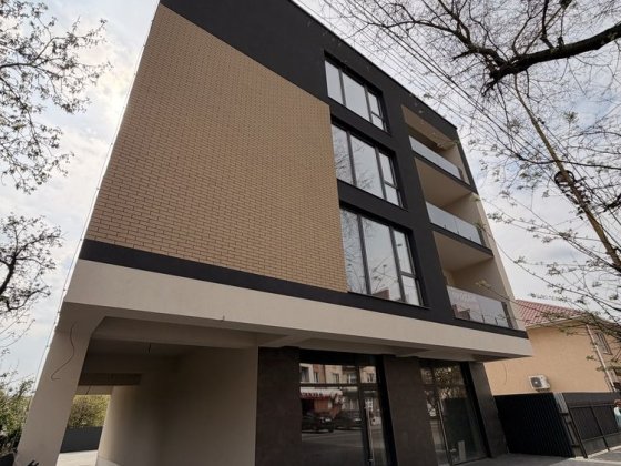 Продаж 2к квартири 60м2 вул. Собранецька Ужгород