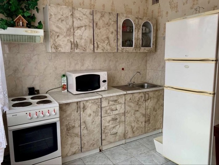 Продаж 2-к квартири Харківське шосе Дарницький р-н - фото 1
