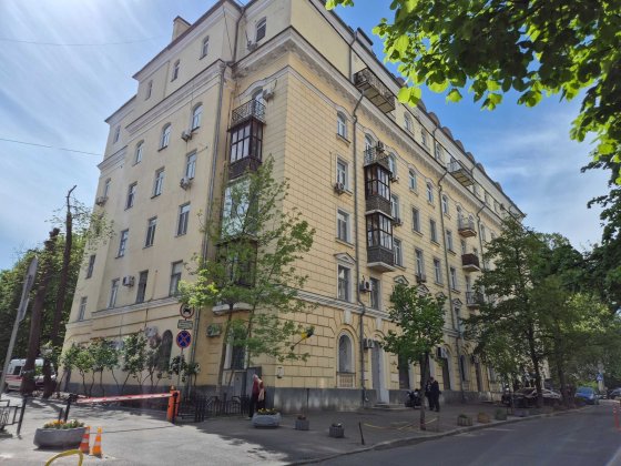 Продаж елітної квартири з видом на Кловський палац вул. Пилипа Орлика 10