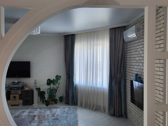 3-х кімнатна квартира , центр новобудова ,автономка Чернігів