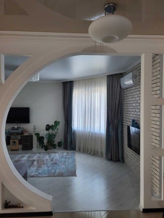 3-х кімнатна квартира , центр новобудова ,автономка - фото 1