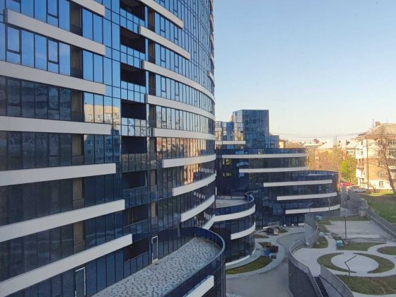 Продам 1 кімнатну квартиру, 7 поверх, вид на Батьківщину Мати, без комісії! Киев