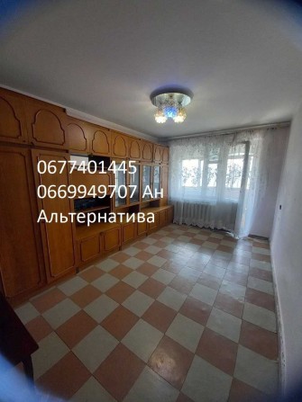 Терміново! Продам 1кім.кв. вул.Малишенка (р-н Центр.ринку) 3/9п 35/17/8 - фото 1