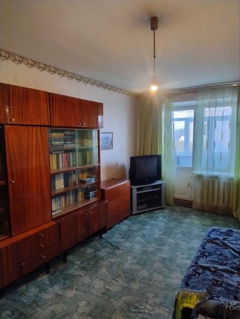 Продаж трикімнатної квартири - фото 1