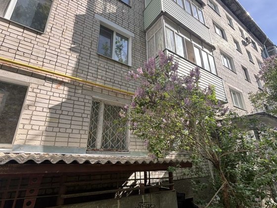 Продам 3-кімнатну квартиру по вулиці Льотна Чернігів