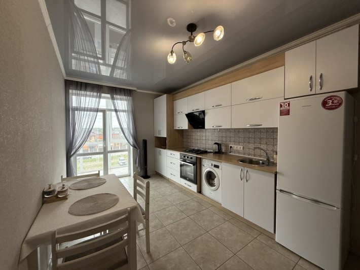 Продаж 1-кімн. квартири з АГВ, 56 м2, ЖК Барський | залишаються всі меблі та техніка - фото 1
