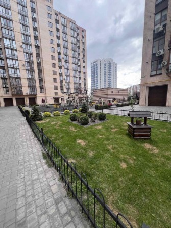 Продаж 2-кімнатної квартири в ЖК “Сімейний Люкс” на набережній Дніпра - фото 1