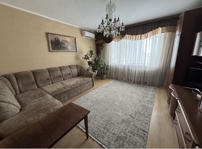 Продам 2-кімнатну квартиру по вулиці Левка Лукʼяненка,30 - фото 1