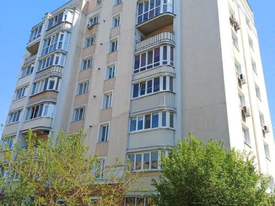 2 кімнатна квартира на вул. О. Мацієвського Чернігів
