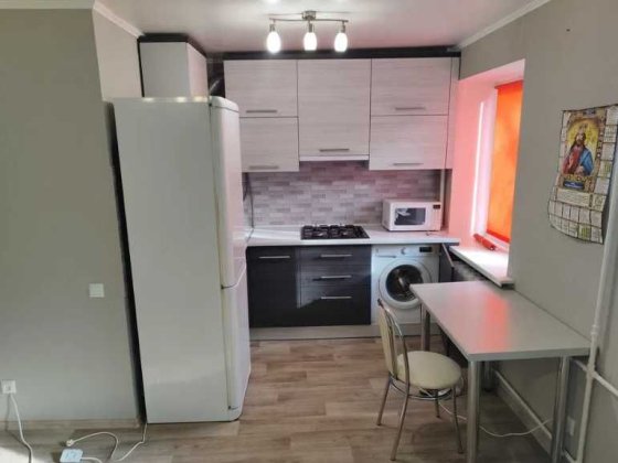 Продам 1кімнатну студію ЦЕНТ Меблі +техніка Чернігів