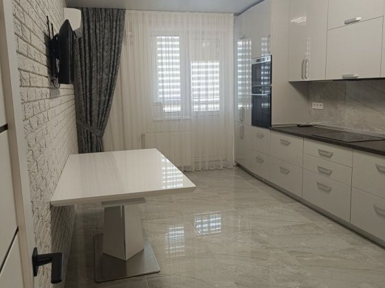 Продам чудову 2х кімнатну квартиру по вул. Жабинського Чернігів
