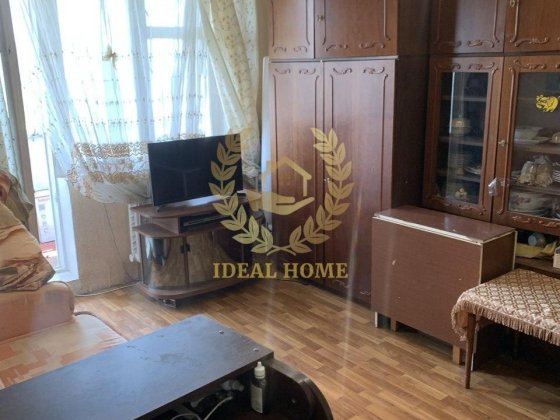 Продаю 2-кімнатну квартиру у Дніпровському районі, вул. Празька. Киев