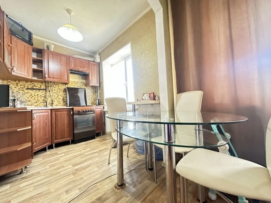 Продам 2х кімн кв Центр, Круг, ремонт. Чернігів