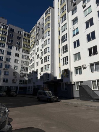 Продам 1-кімнатну квартиру площею 51,2 м.кв, вул.Тараскова, 11А - фото 1