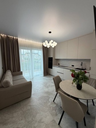 Продаж сучасної 2-кім. квартири - фото 1