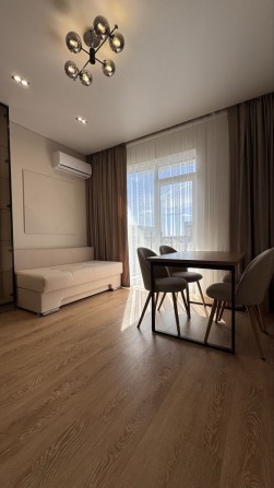 Продається Нова, Гарна 1,5 кімнатна квартира. - фото 1