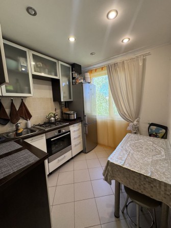Продаж 2-кімнатної квартири в центрі міста (проспект Перемоги) - фото 1
