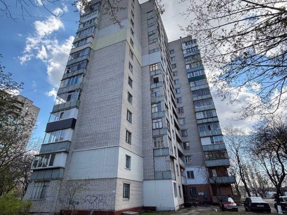 Продам 2-кімнатну квартиру в ПЗР, біля Епіцентру Черкаси