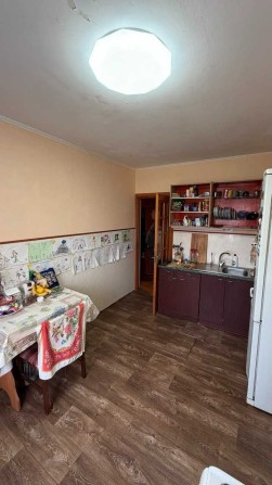 Продам 3-кімнатну квартиру на проспекті Героїв., 10. Безнал розглядаэмо - фото 1