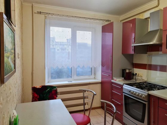 Продам 2к.квартиру на Левобережном-3. Возможен безналичній расчет. Дніпро