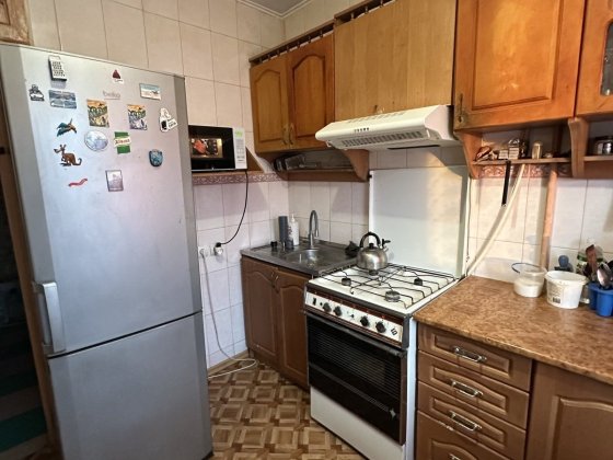 Продаж 3 кім , обл. лікарня Чернігів