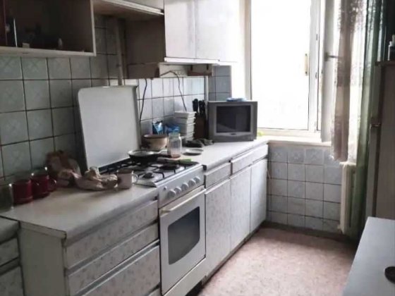 1 кім в багатоповерхівці ЖИТЛОВИЙ СТАН район ПЕРЕМОГА (718500) Днепр