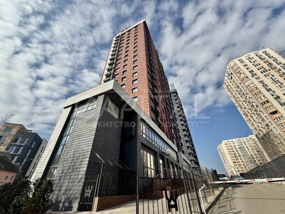 Продаж Квартира 3 кімнати ЖК  West House Голосіївський Метро 5 хв Київ
