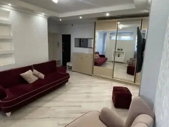Сучасна квартира в центрі міста, 560391 Черкаси