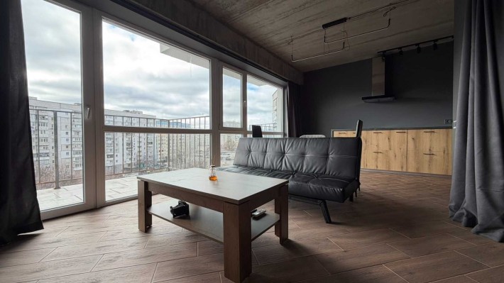 Продам квартиру з ремонтом в ЖК Молодіжний Фрунзенський - фото 1