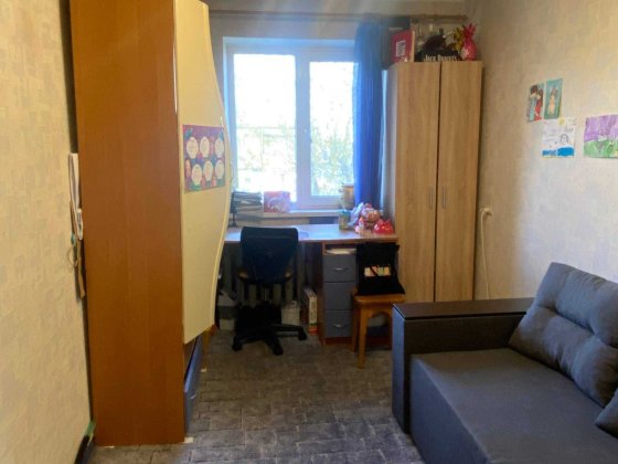 Продам 2 комнатную квартиру ул. Богдана Хмельницкого 7 Левый Берег Днепр