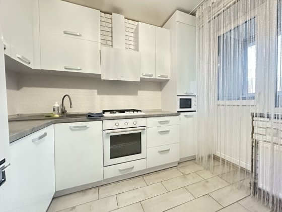 Новая!! Продам 1 комн квартиру. Автономное отопление! Чернігів