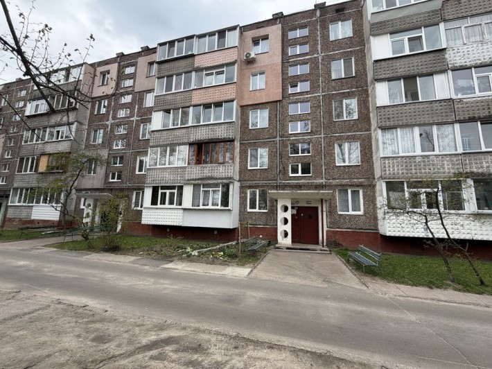 Продам 2 ком ул Космонавтов Сертификат Євідновлення - фото 1