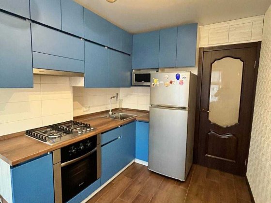 Продам 3 кімнатну квартиру ж/м Лівобережний-3/Караван Дніпро