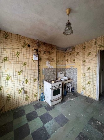 Продам 4-комнатную квартиру по цене 2-комнатной. Улица Калиновая, 61 - фото 1