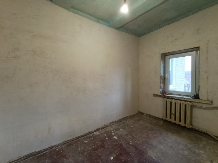 Продаж бюджетної квартири - фото 1