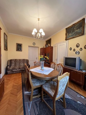 Продаж 4.кім.квартири в центральній частині міста вул. Берчени - фото 1