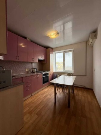 Продам 3ком квартира Левобережный 1 Караван - фото 1