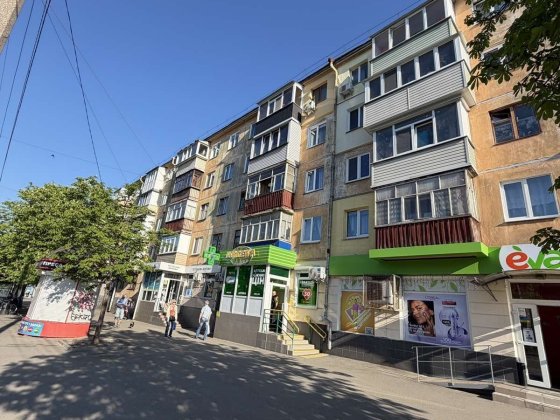 1 поверх! Продаж 3 кім квартири Пр. Перемоги (Круг) Чернігів