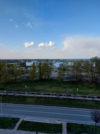 Вид на Дніпро! Продаж елітної євродвушки з сучасним ремонтом на Митниці в цегляному будинку - фото 1