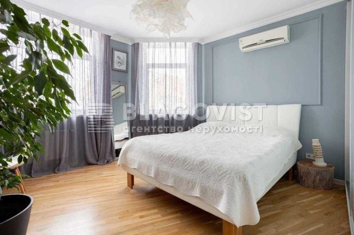 Продаж квартири Сім'ї Кульженків (Дегтяренка Петра), 33 - фото 1
