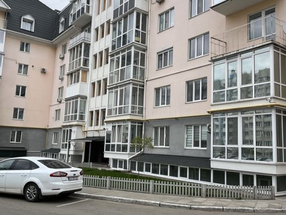 Продаж дворівневоі 1-о кім. кв. 81,5 м. Стрілецька Набережна від власника Чернігів