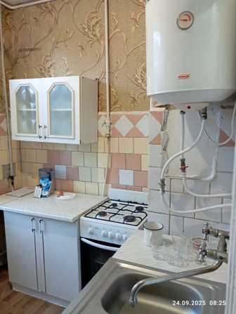 Продам 2-х комнатную квартиру - фото 1