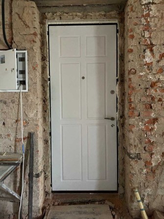 Продам 3 кім. квартиру вул. Робоча 172 ( сталінка ) - фото 1