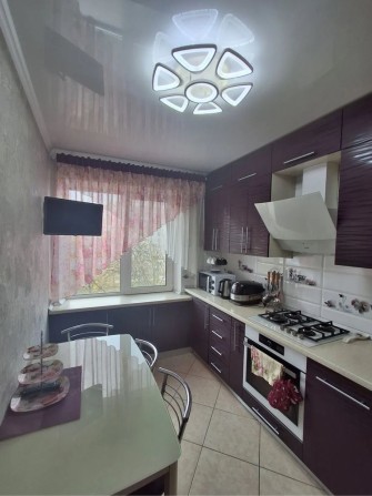 Продаж 3к квартири з ремонтом в центрі міста. - фото 1