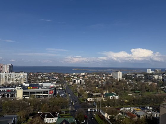 Дворівнева квартира з панорамою Дніпра на Грушевського 110 Черкаси