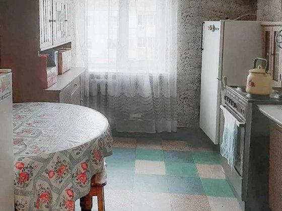 Продам 3-комнатную квартиру на Красном Камне, ул. Савкина 8 Дніпро