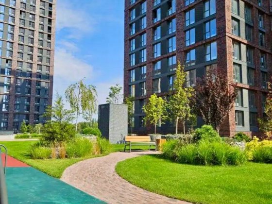 Продам 3-х ком видовую с терассой  в ЖК Маршал Победа-5 Бульвар Славы Дніпро