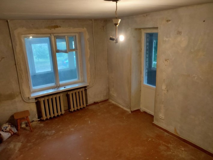 Продажа 2-х комнатной квартиры на Строителей - фото 1